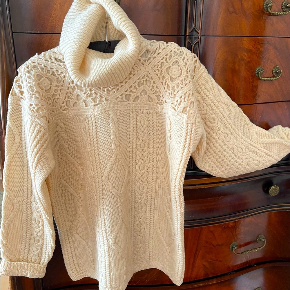 Cowl neck with all over cable and crochet detail